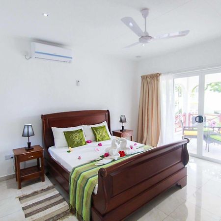 Appartement Coco Blanche à Anse Royale Extérieur photo