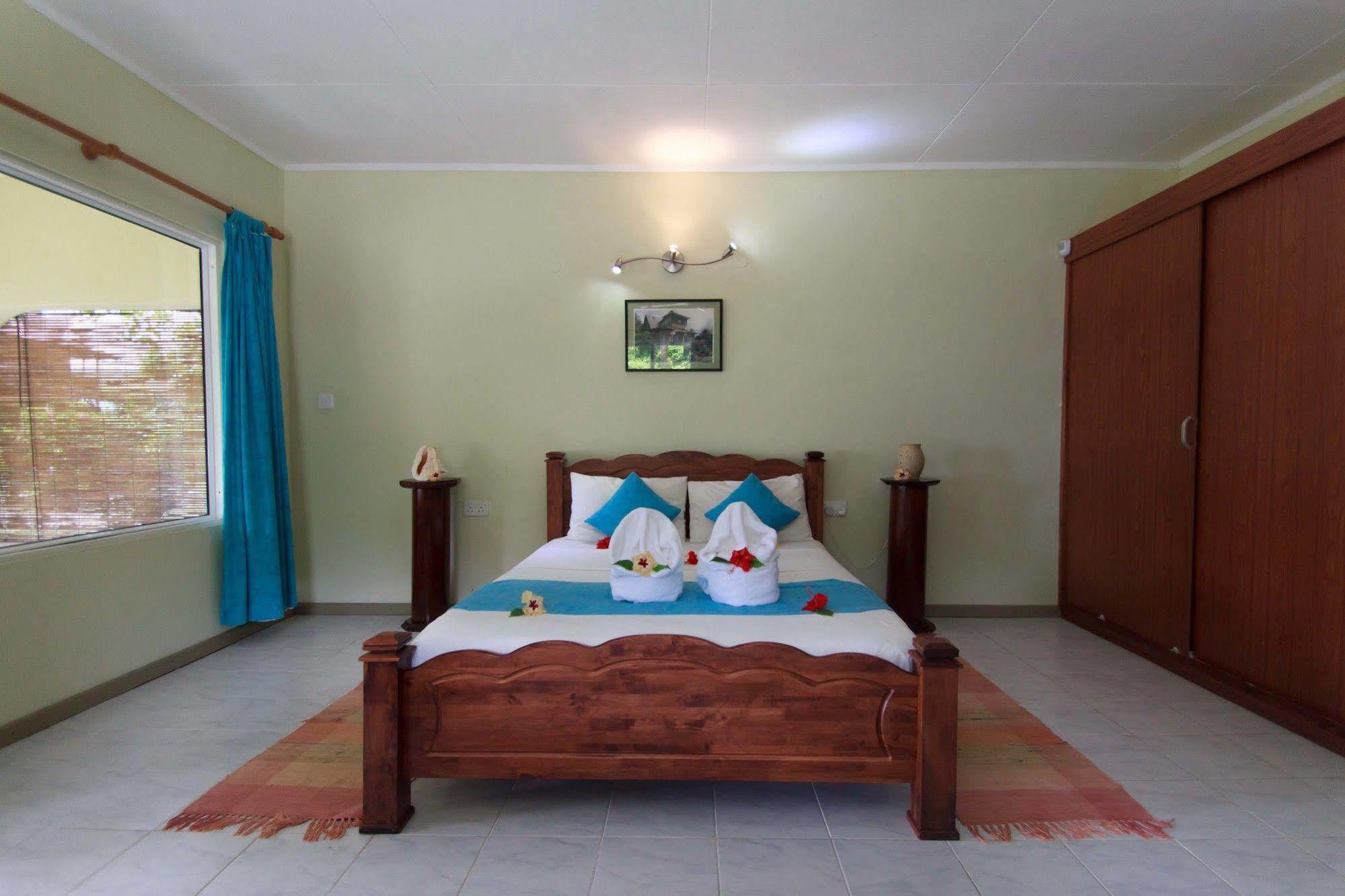Appartement Coco Blanche à Anse Royale Extérieur photo